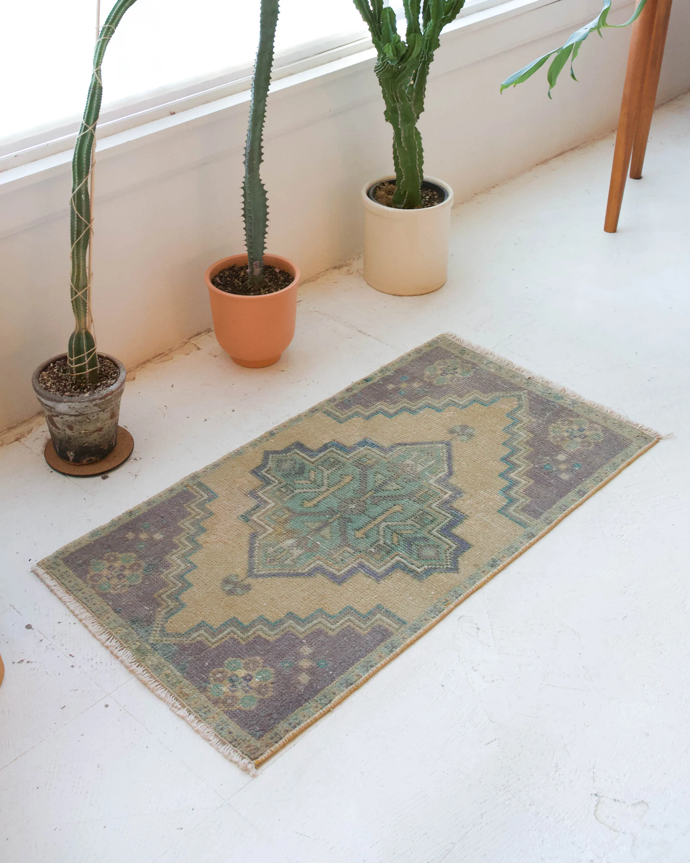 Vintage Mini Turkish Rug 19"x38"